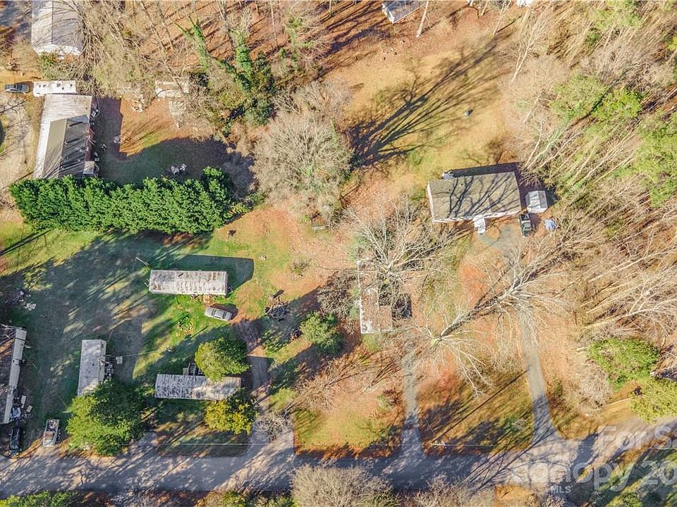 1st image of 1417 Barrett Ct