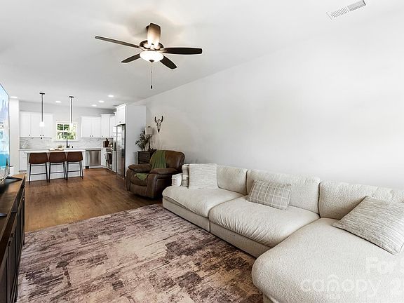 2nd image of 4533 Haida Ct