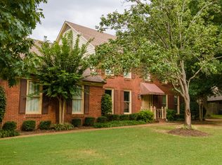 290 Walnut Trace Dr, Cordova, TN 38018