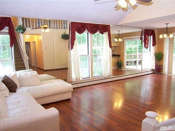 4th image of 261 Juniper Ct