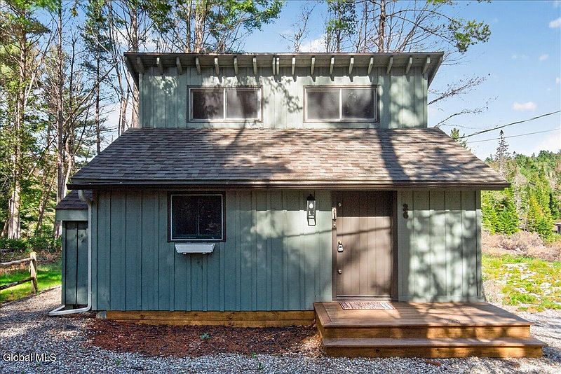 4th image of 26 Sullivan Way