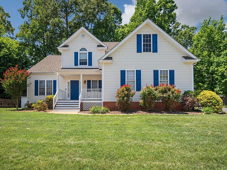 3924 Liberty Point Dr — Photo 1