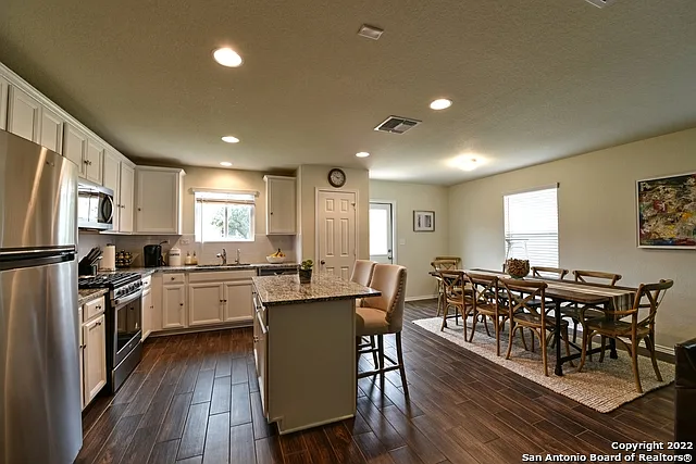 7807 Cottonwood Rdg — Photo 13