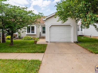 5825 SW 22nd Ter APT 2, Topeka, KS, 66614