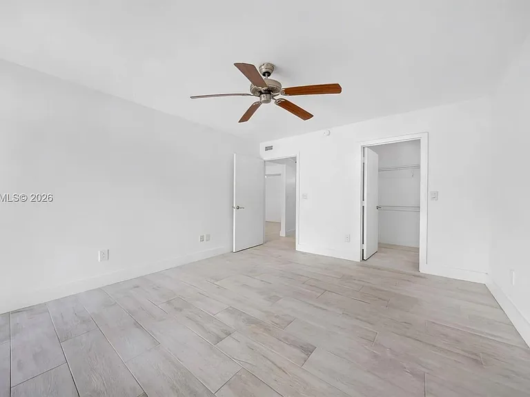 5760 Rock Island Rd #321 — Photo 15