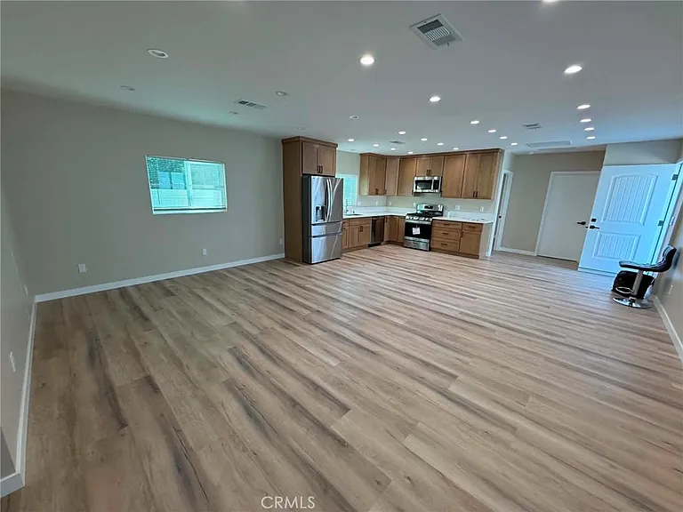 3302 Paraiso Way — Photo 25
