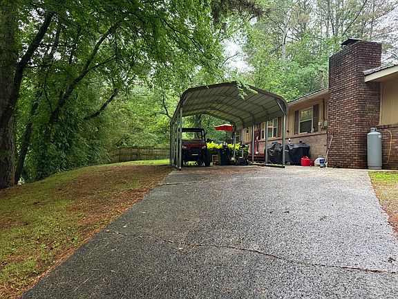 4th image of 516 Springhill Heights Cir
