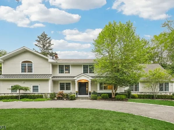 1015 High Mountain Rd, Franklin Lakes Boro, NJ 07417