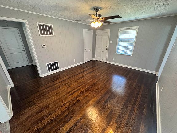 5th image of 1905 Ozark St