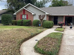 1716 Lisa Dr, Greenville, MS 38703