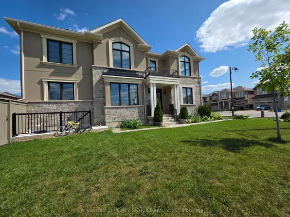 744 Kennedy Cir W, Milton, ON L9E 1R9
