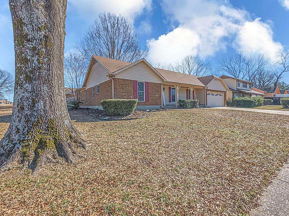 2nd image of 4292 Crescent Park Dr