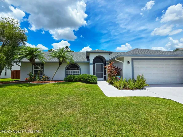 934 Spanish Wells Dr, Melbourne, FL 32940