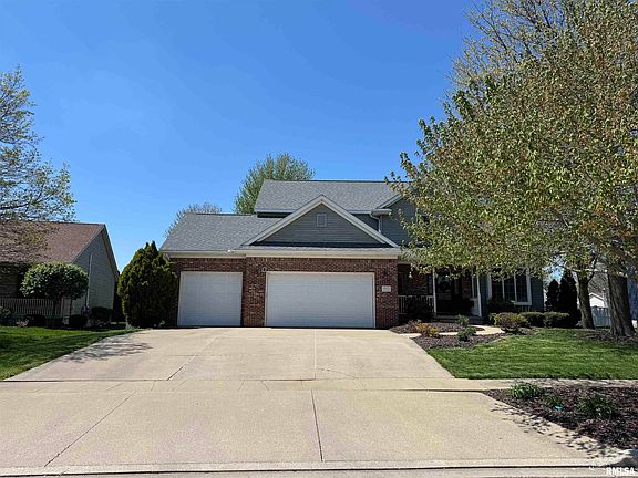 2nd image of 3082 Whitehaven Cir