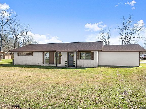 4th image of 12258 Pete Sanchez Rd