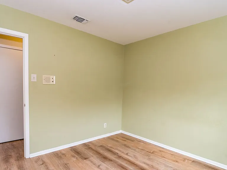 4146 Longvale Dr — Photo 22