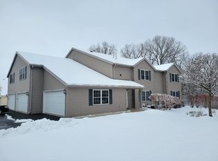 41 Scenic Cir, Fond Du Lac, WI 54935