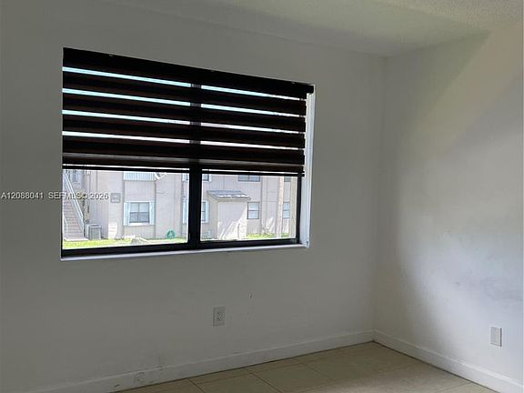 5th image of 15318 SW 72nd St #15-21