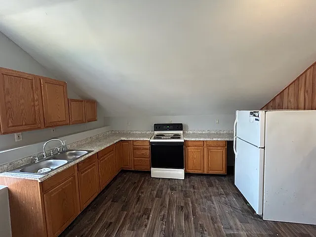 1032 Bates St #2 — Photo 7