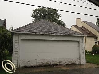 5th image of 3874 Lakeshore Dr