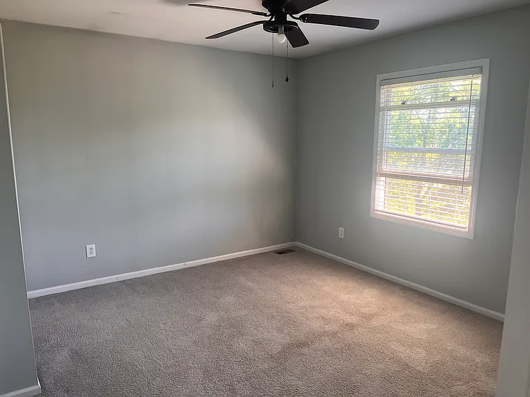 9140 Countrywood Dr — Photo 24