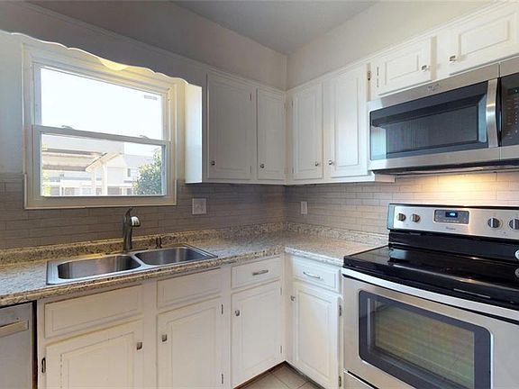 5th image of 3803 Windswest Ct