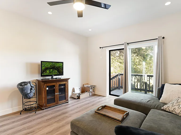 4316 Aragon Way — Photo 3