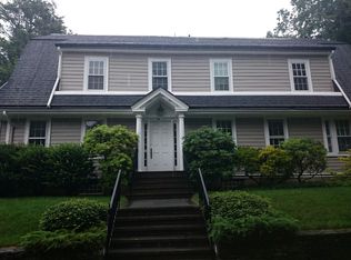 108 Willard Rd, Brookline, MA 02445