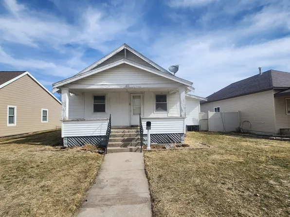 614 Washington St, Gothenburg, NE 69138