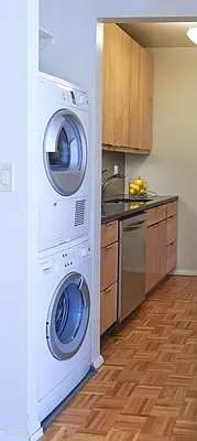 Rented by Citi Habitats | media 52