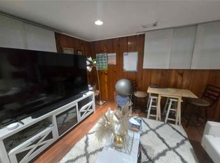 1913 Branston Rd #1, Catonsville, MD 21228