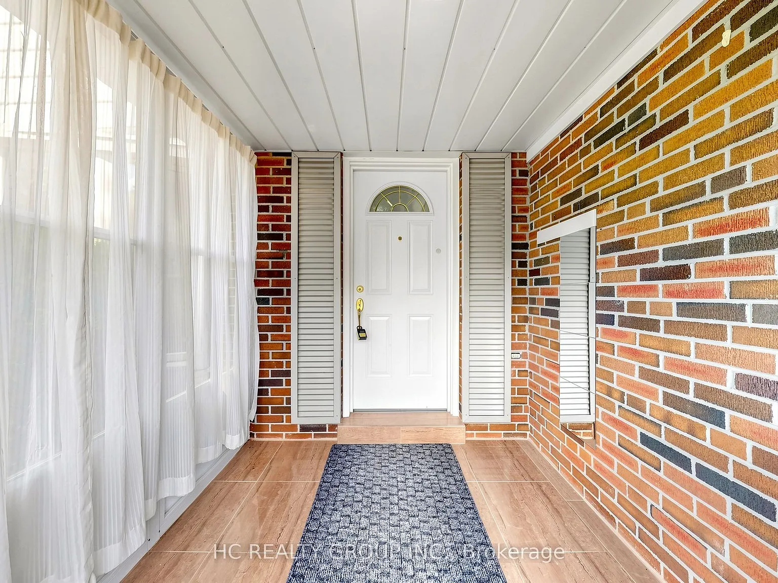 5 bed, $4,300 — Photo 3