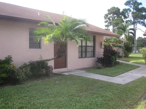 2321 Ida Way, West Palm Beach, FL 33415
