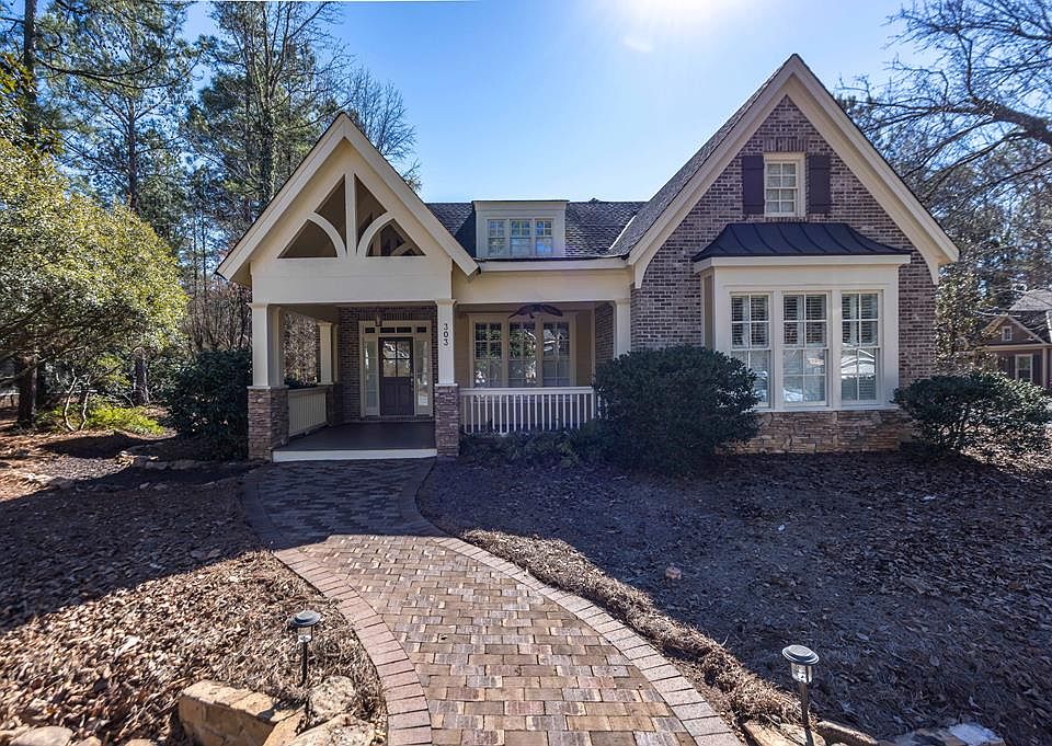 1st image of 303 Loblolly Ct