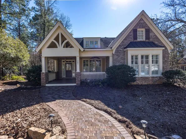 303 Loblolly Ct, Pine Mountain, GA 31822