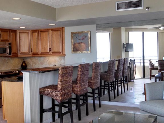 4th image of 3023 S Atlantic Ave #5040