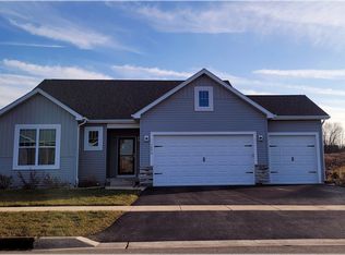 1206 Persimmon Dr, Genoa, IL 60135