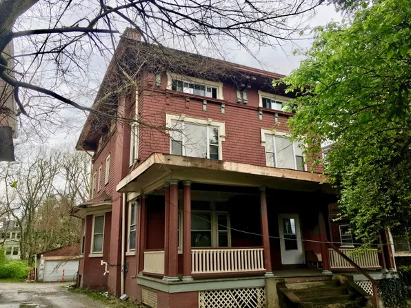 881 Clinton Springs Ave, Cincinnati, OH 45229