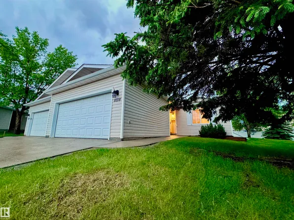 8118 27th Ave NW, Edmonton, AB T6K 4C9