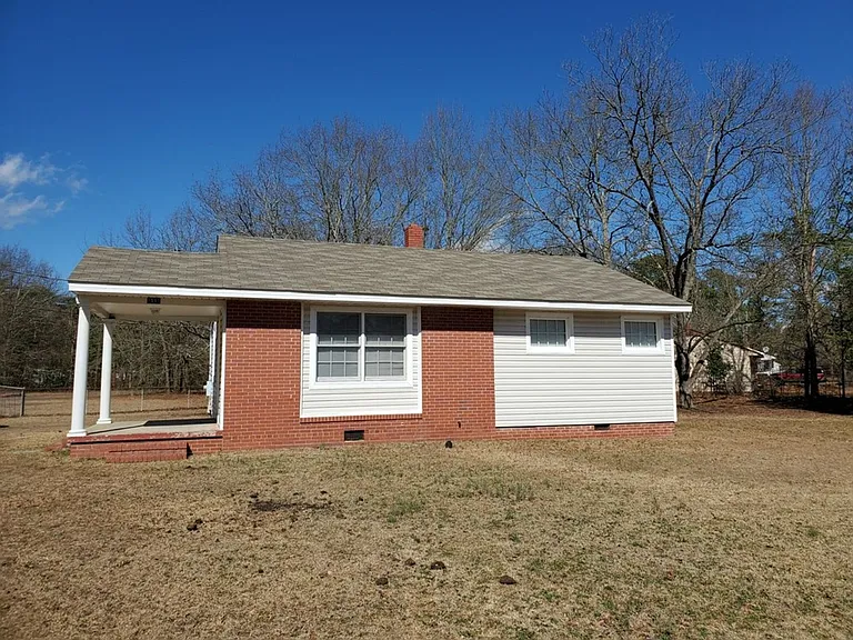 1511 Converse Ct — Photo 2