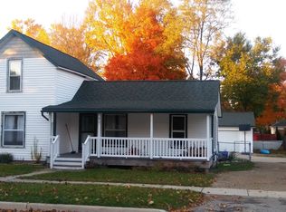 417 E 2nd St, Lawton, MI