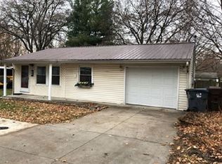 403 N 3rd St, Pierceton, IN 46562