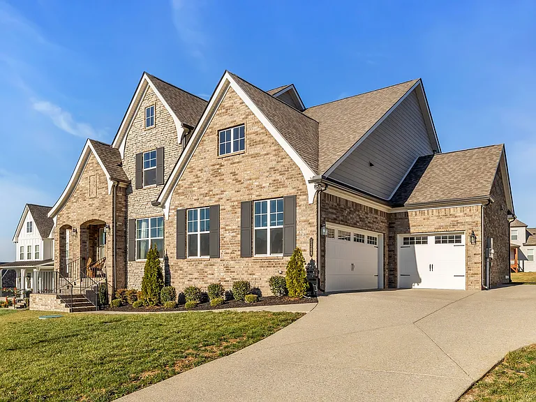 5308 Eagle Trail Ct — Photo 2