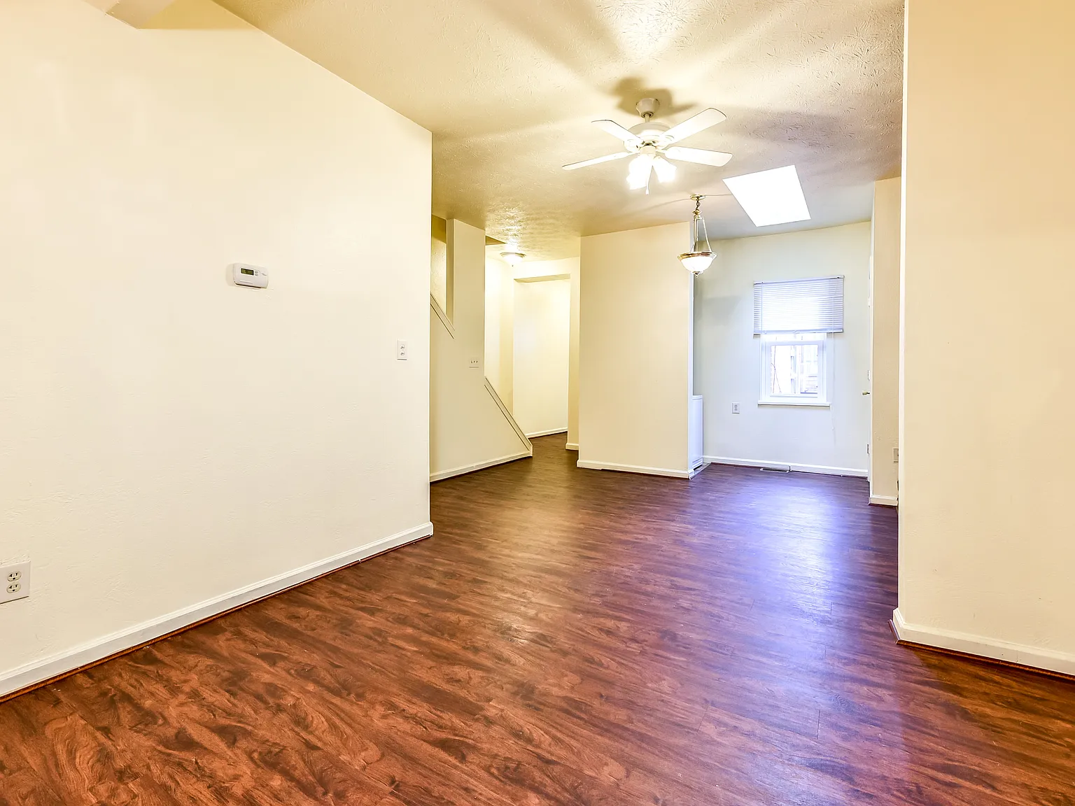 2 bed, 850 sqft, $1,195 — Photo 3