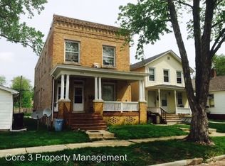 608 E Monroe St APT 3, Bloomington, IL