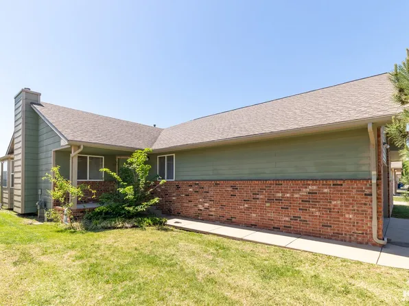8921 W Delano Cir, Wichita, KS 67212