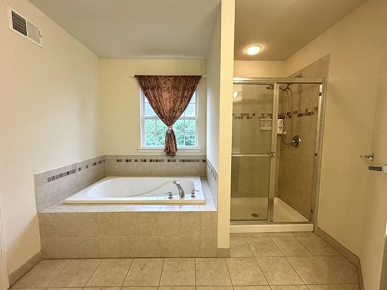 801 Juniper Ct — Photo 12