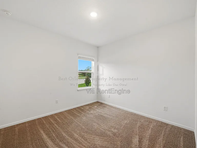 4386 Davos Dr — Photo 31