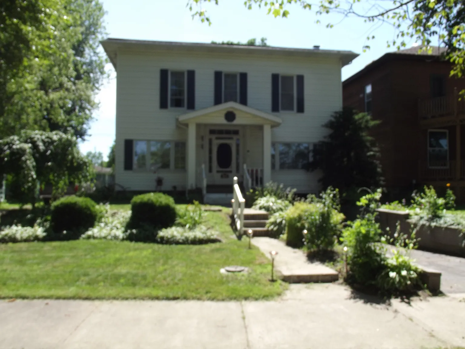 316 S Saginaw St photo 1