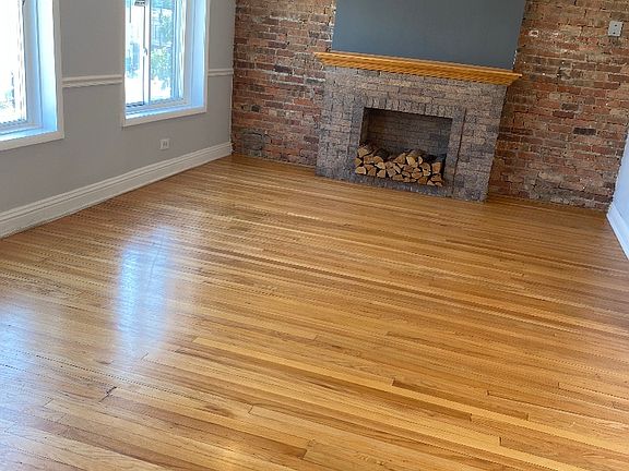 3rd image of 2630 N Milwaukee Ave APT 3